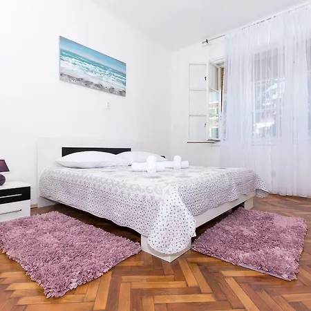 Guest house Mario 4*